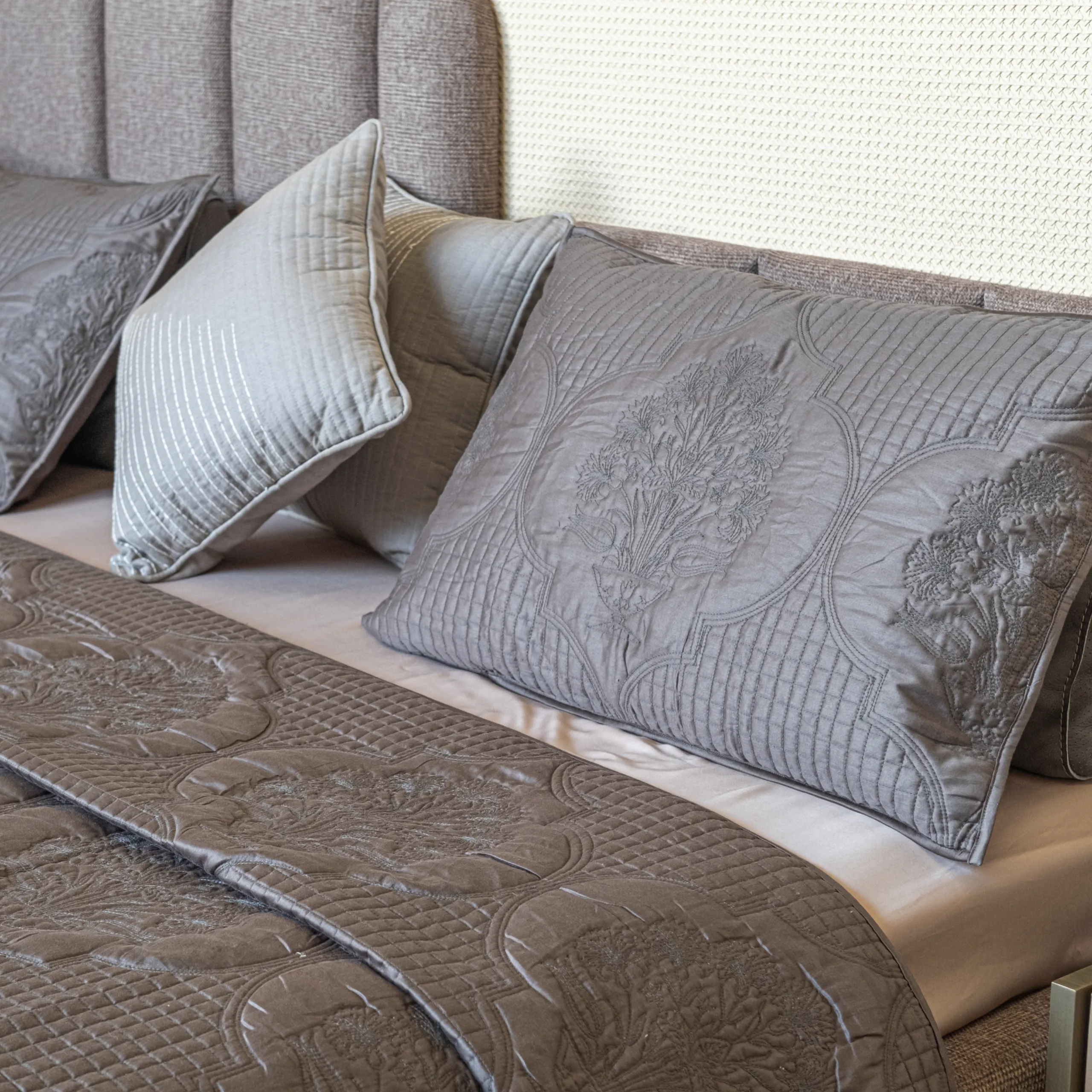 Lotus Grey Quilted Bedspread (Set of 4) - Image 2