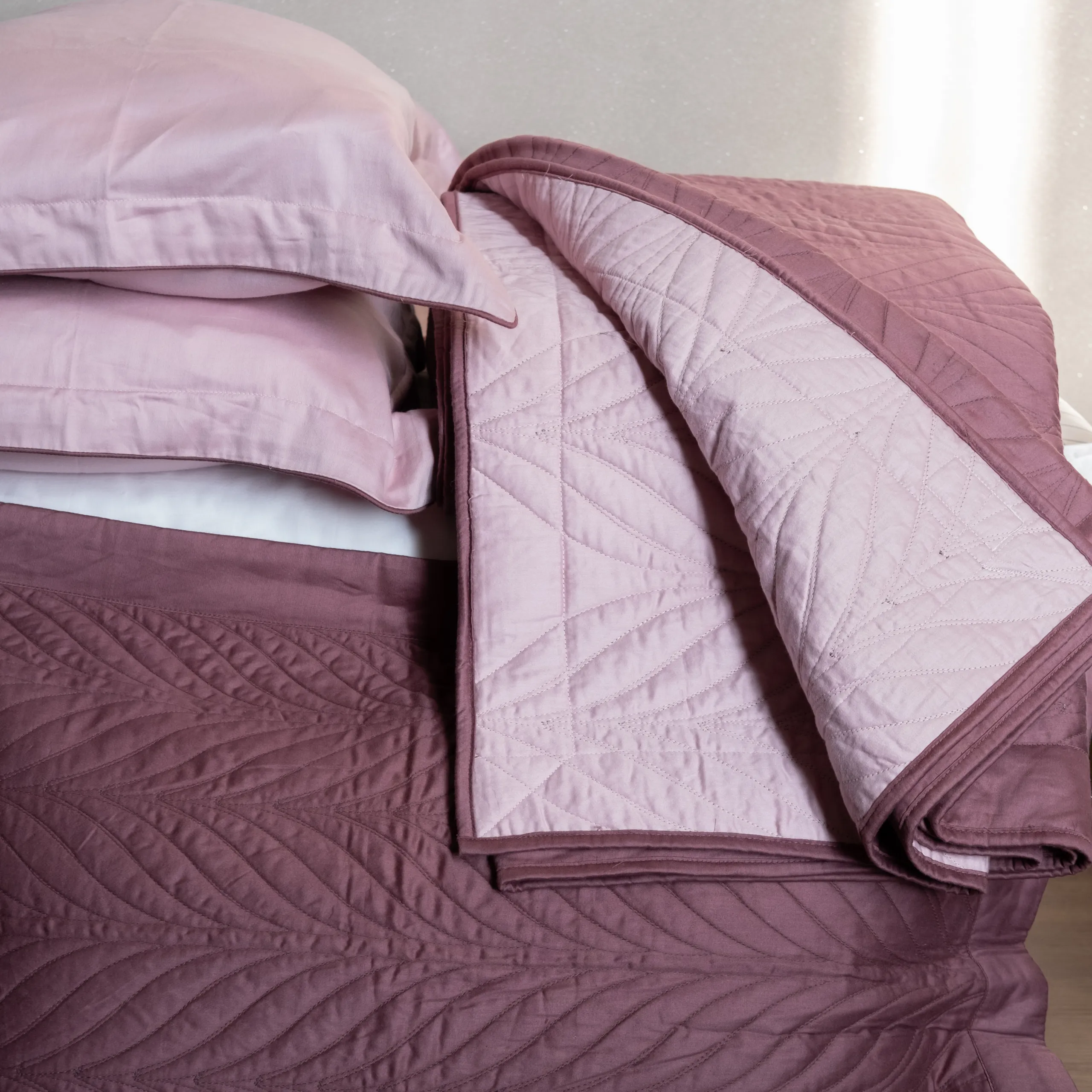 Feathora Reversible Quilted Bedspread (Set of 6) - Image 4