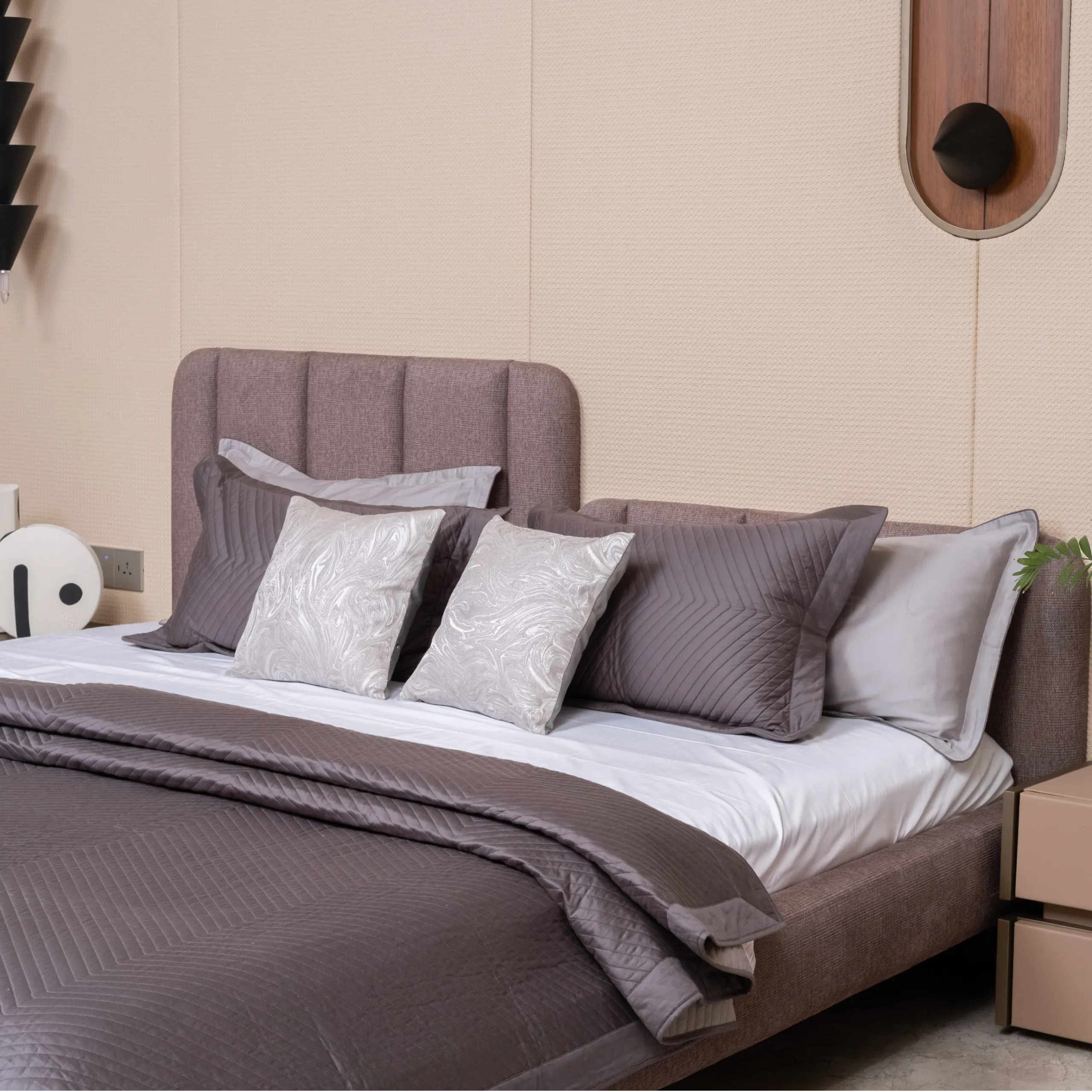 Wavira Reversible Quilted Bedspread (Set of 6) - Image 3